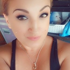 Meet your Posher, Krista